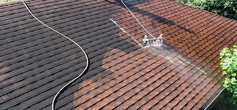 Best Way to Clean a Roof