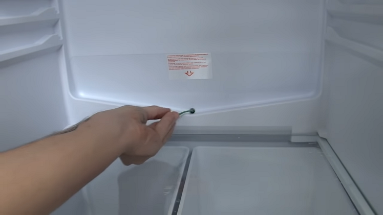 How to Clean Drain Hole At Back of Fridge